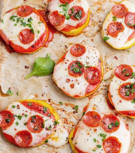 Mini Zucchini and Tomato Pizza
