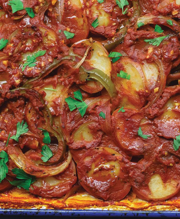 Baked Potato Casserole with Garlic Tomato Sauce