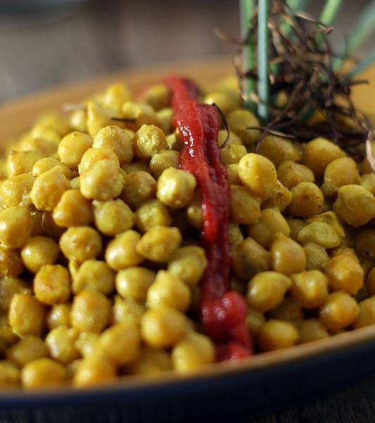 Curry-sautéed Chickpeas on Sweet and Sour Sauce