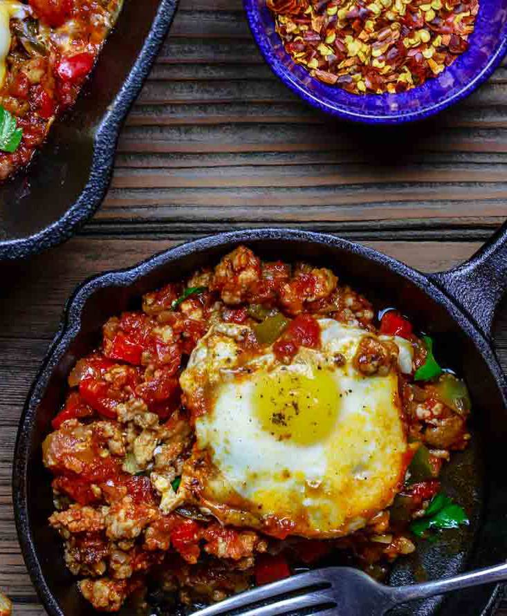 Chicken Sausage and Tomato Braised Eggs