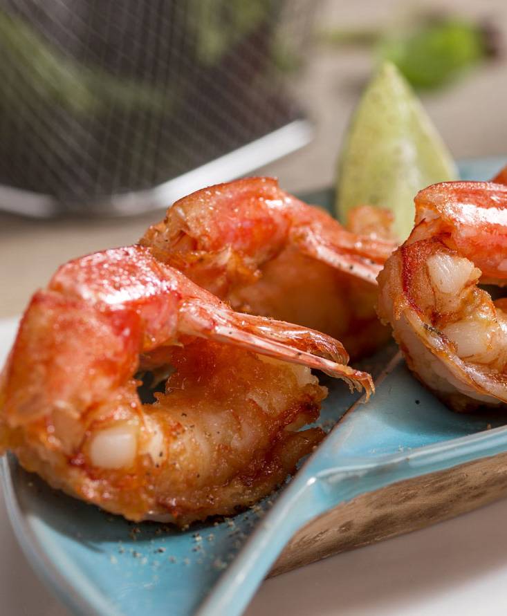 PRAWNS IN TOMATO BATTER WITH SPICY KETCHUP AND L+ TOMATO SAUCE