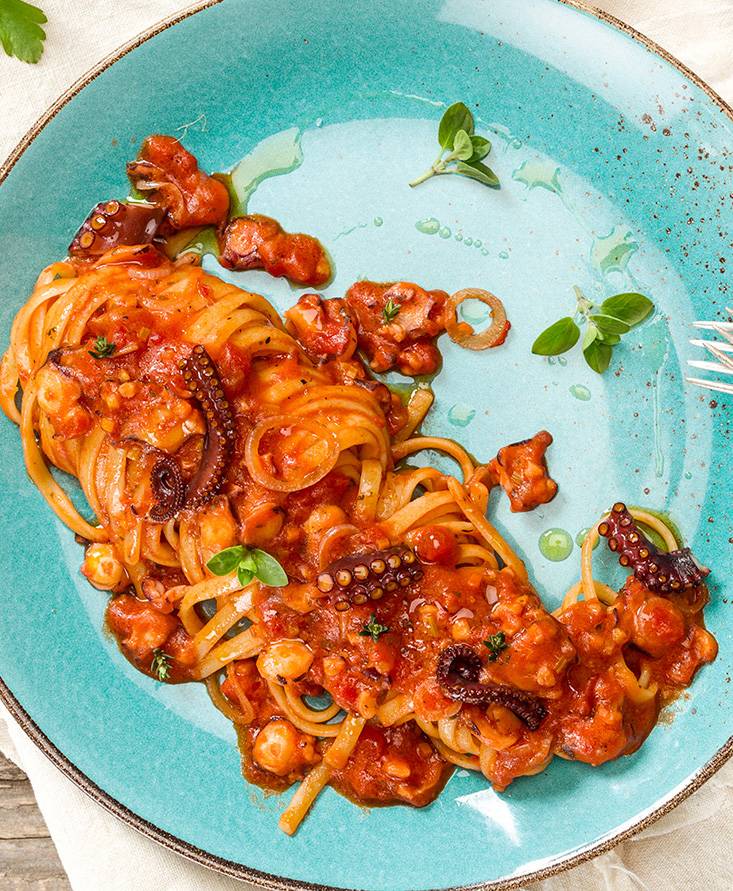 Linguine con ragú de pulpo