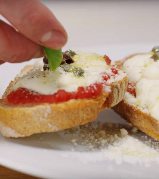 Pan duro a la pizzaiola