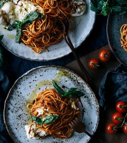Tomato & Balsamic Spaghetti with Fresh Basil & Burrata
