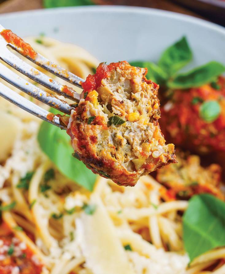 Albóndigas de Pavo con Calabacín en Salsa Marinera